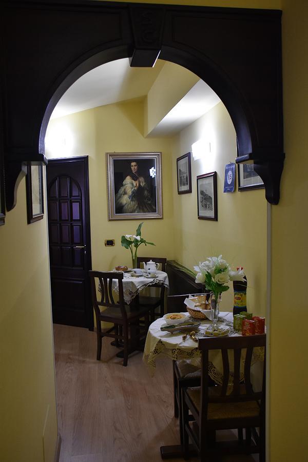 B&B La Casa Di Luigi Giardini Naxos Bagian luar foto